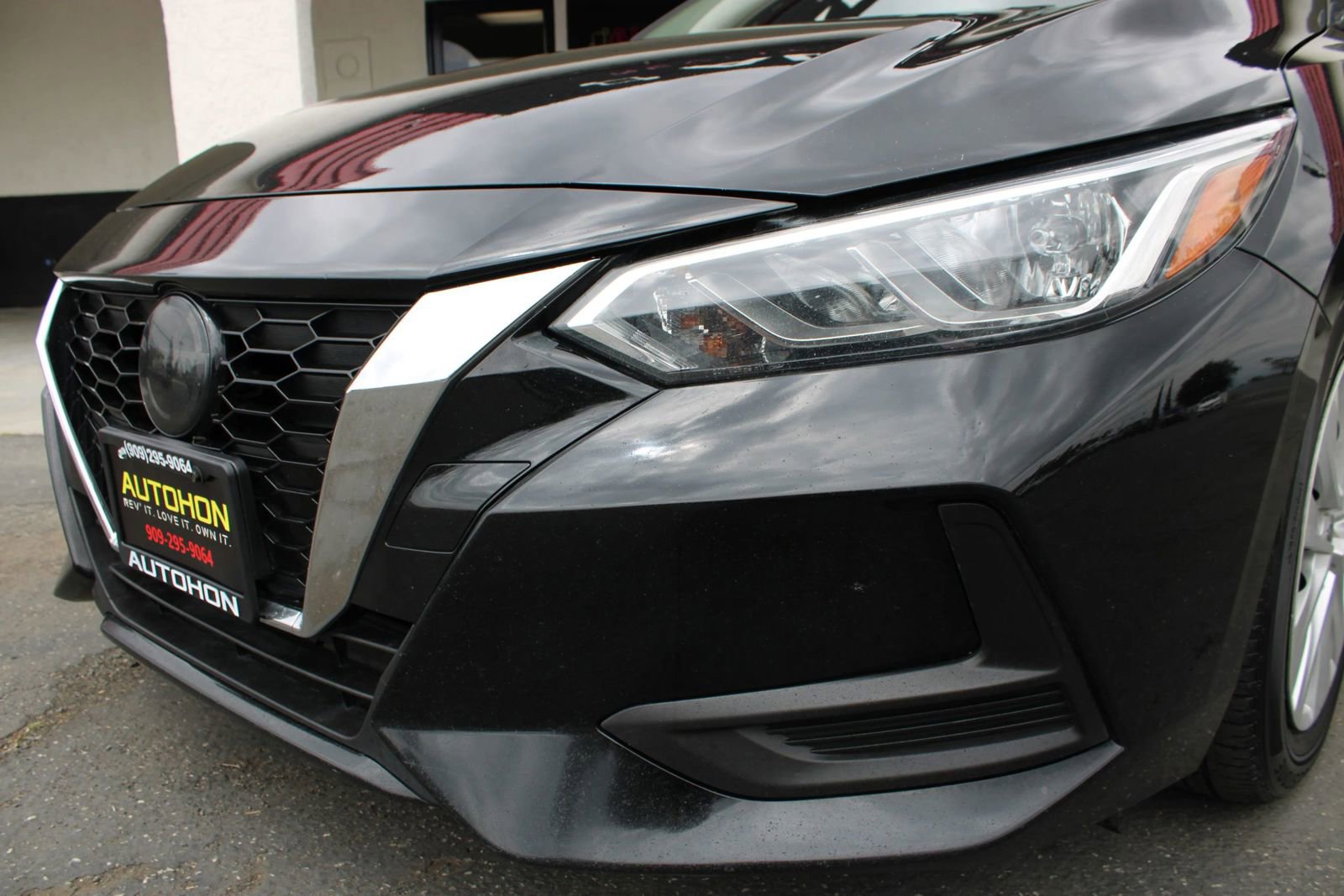 Used 2022 Nissan Sentra S w/ Trunk Package FWD image 4