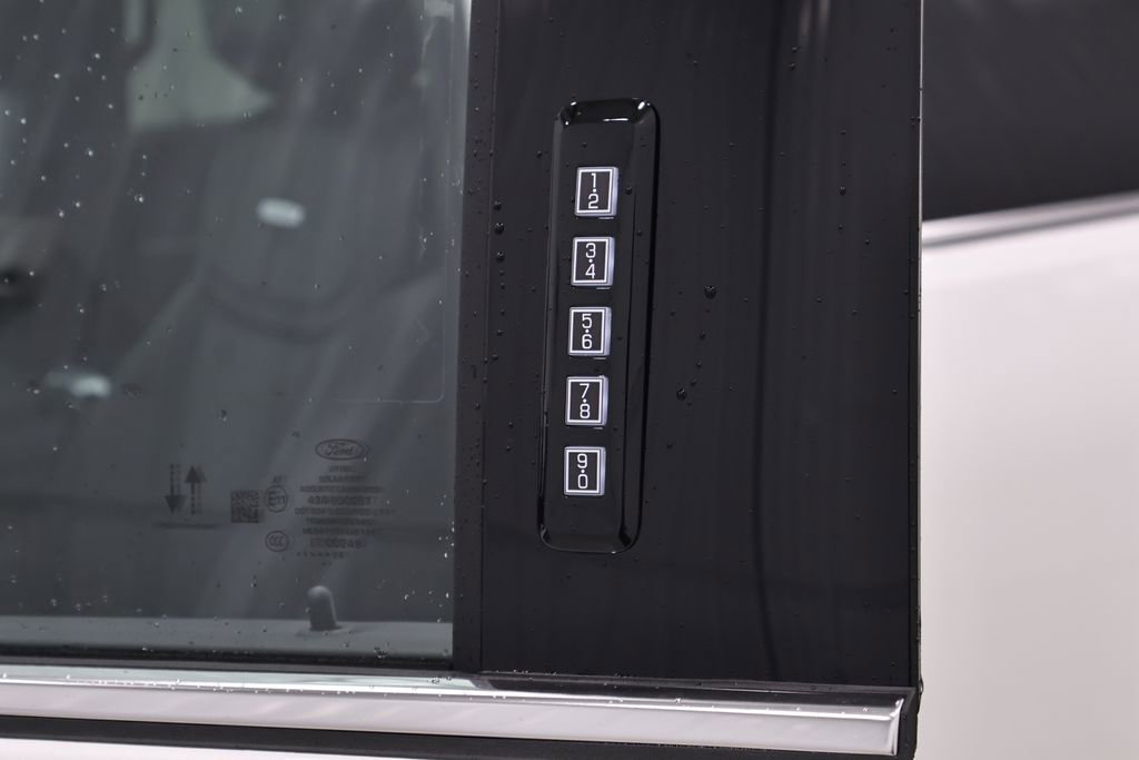 New 2026 Ford F150 Platinum image 37