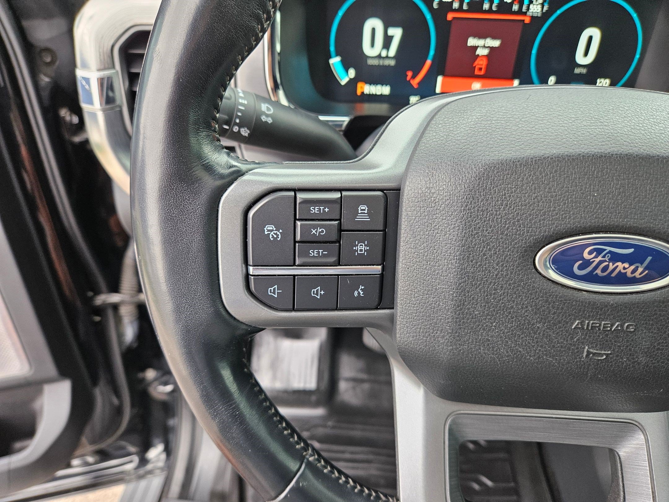 Used 2021 Ford F150 Lariat w/ Equipment Group 502A High AWD/4WD image 23