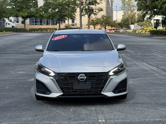 Used 2023 Nissan Altima 2.5 S FWD image 2