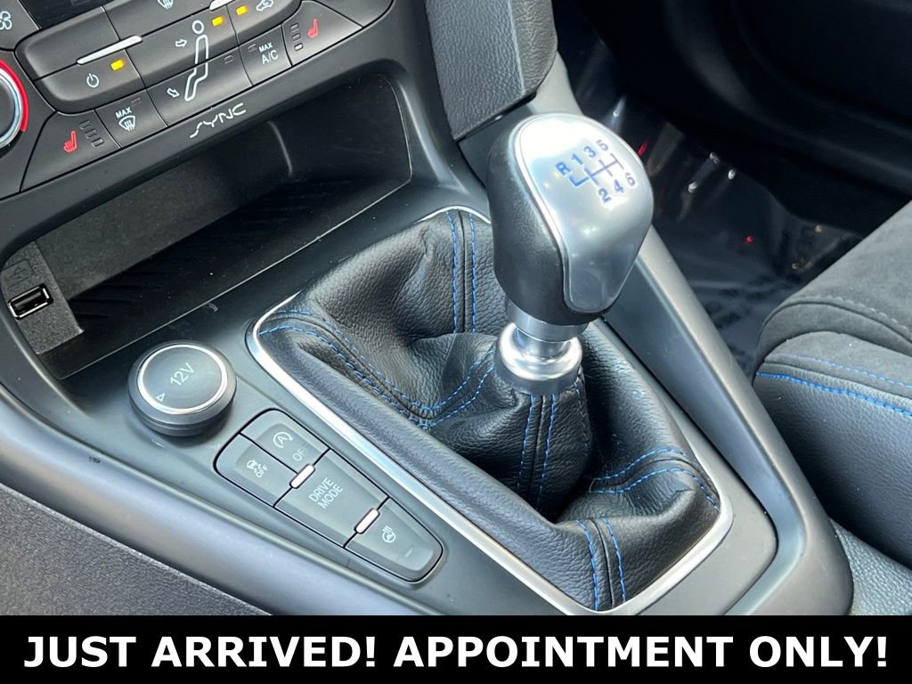Used 2018 Ford Focus RS AWD/4WD image 31