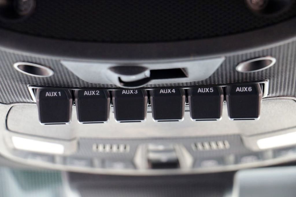 Used 2020 Ford F150 Raptor w/ Equipment Group 802A Luxury image 32