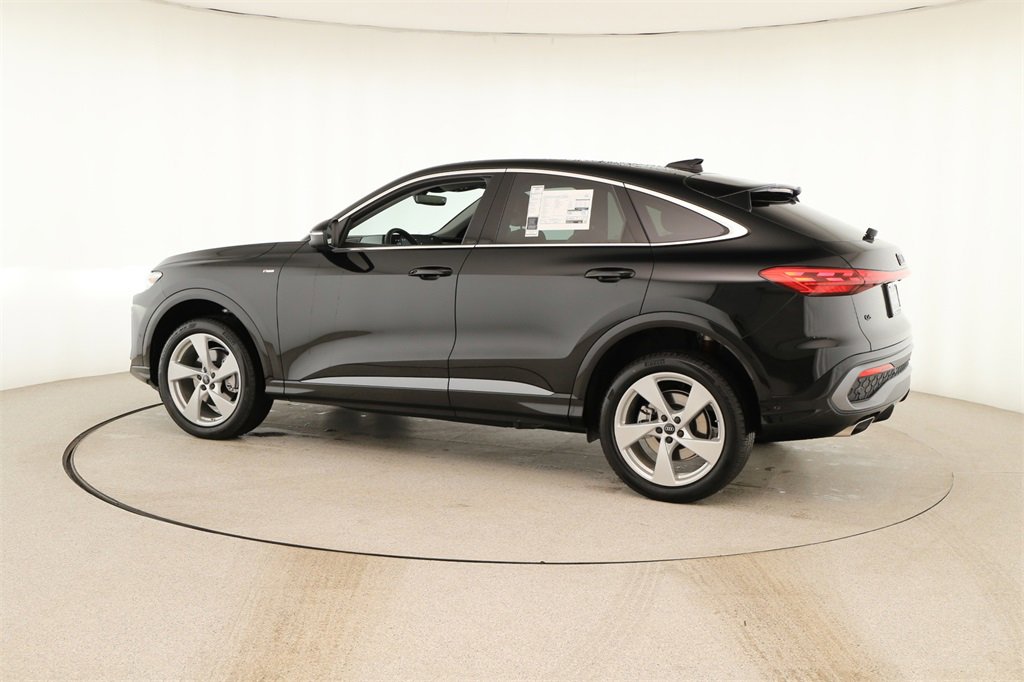 New 2025 Audi Q5 Premium Plus image 3