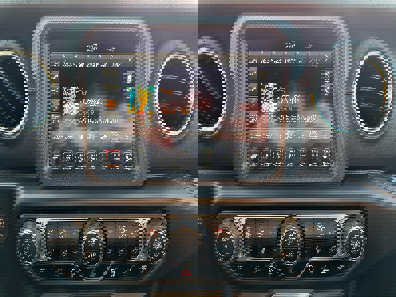 Used 2021 Jeep Wrangler Unlimited Rubicon 4xe w/ Steel Bumper Group image 21