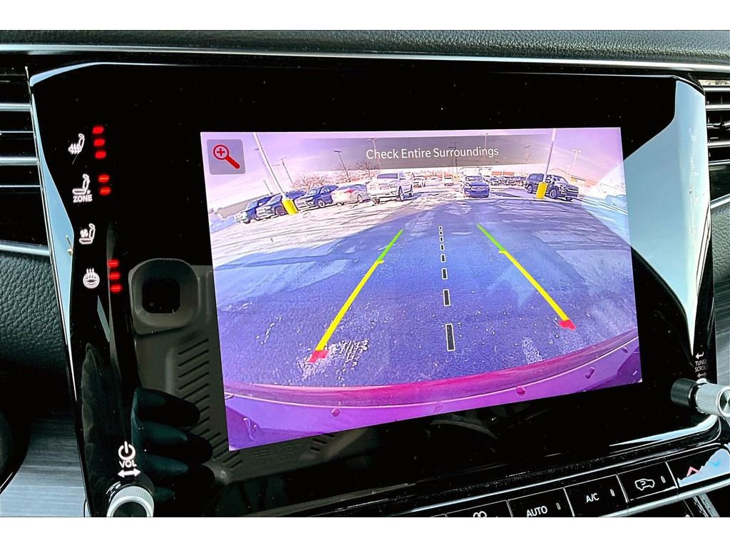 Certified 2024 Jeep Wagoneer L Series II w/ Flexible Seating Group image 28