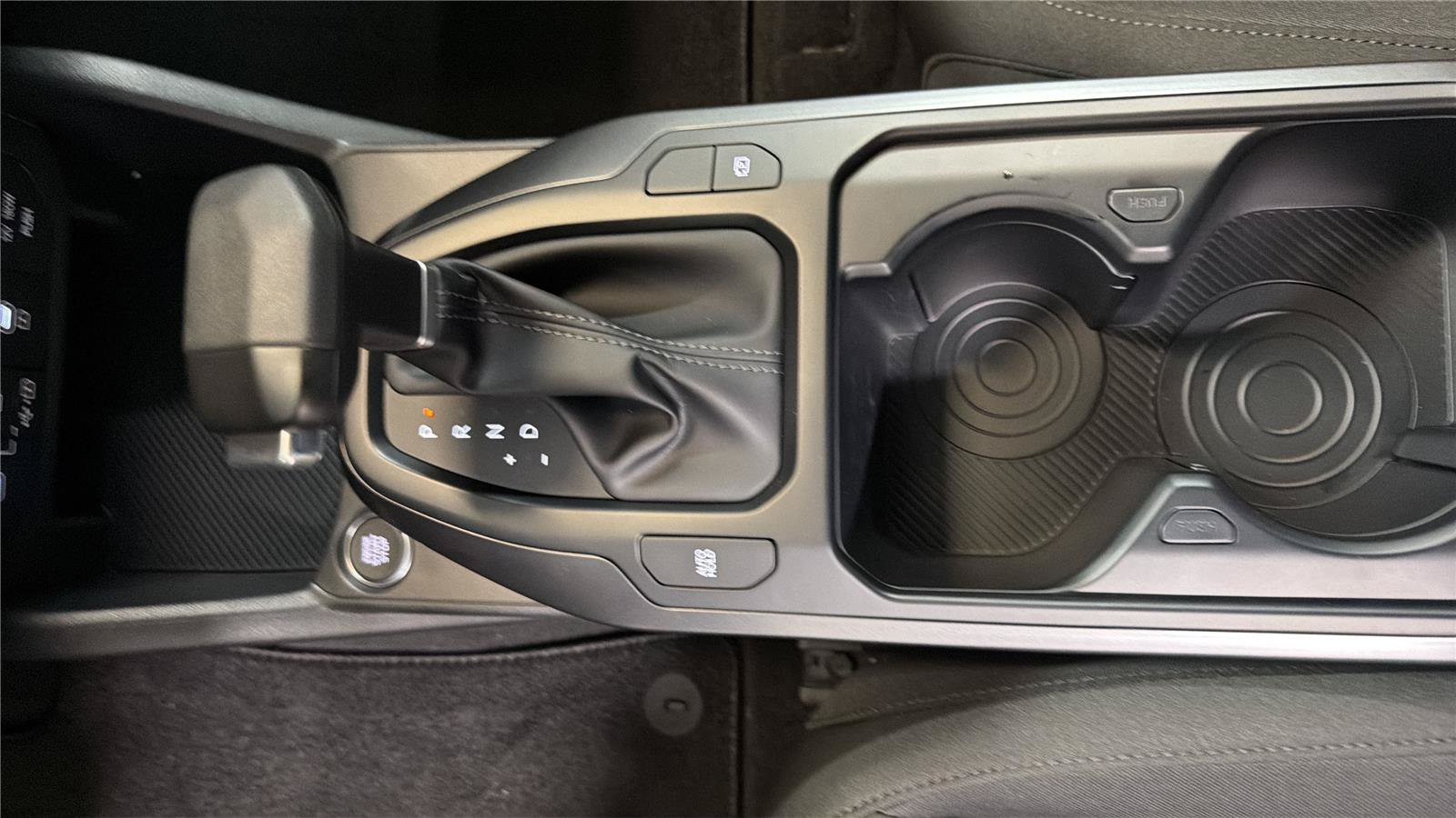 New 2026 Kia K4 FWD image 19