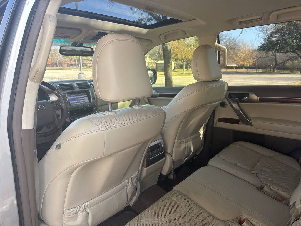 Used 2013 Lexus GX 460 Premium image 12