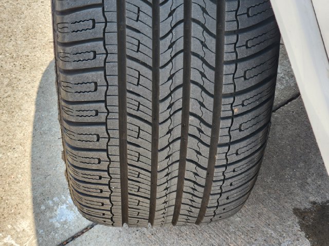 Used 2016 Jeep Grand Cherokee Overland AWD/4WD image 11