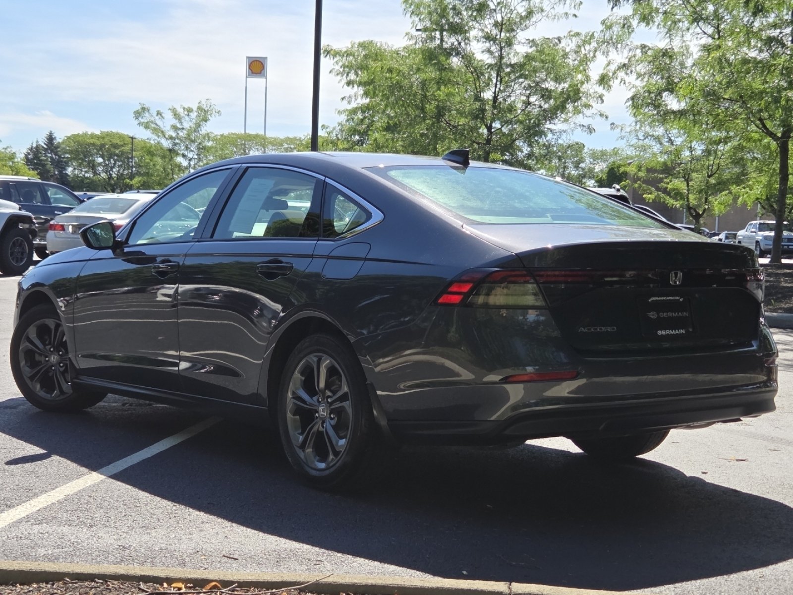 Certified 2023 Honda Accord EX image 19