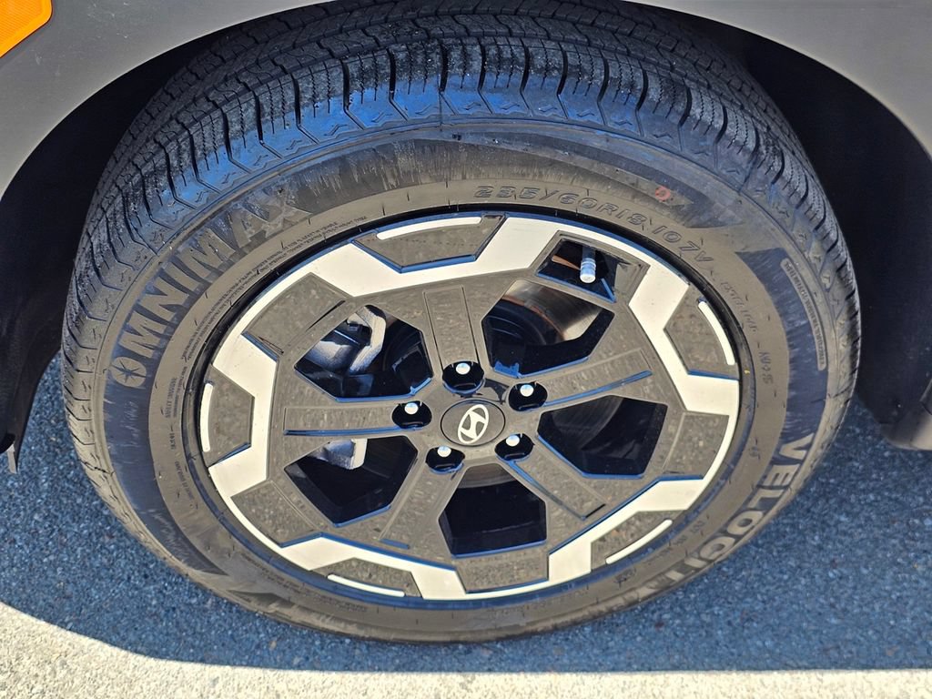 Certified 2025 Hyundai Santa Fe SEL AWD/4WD image 4