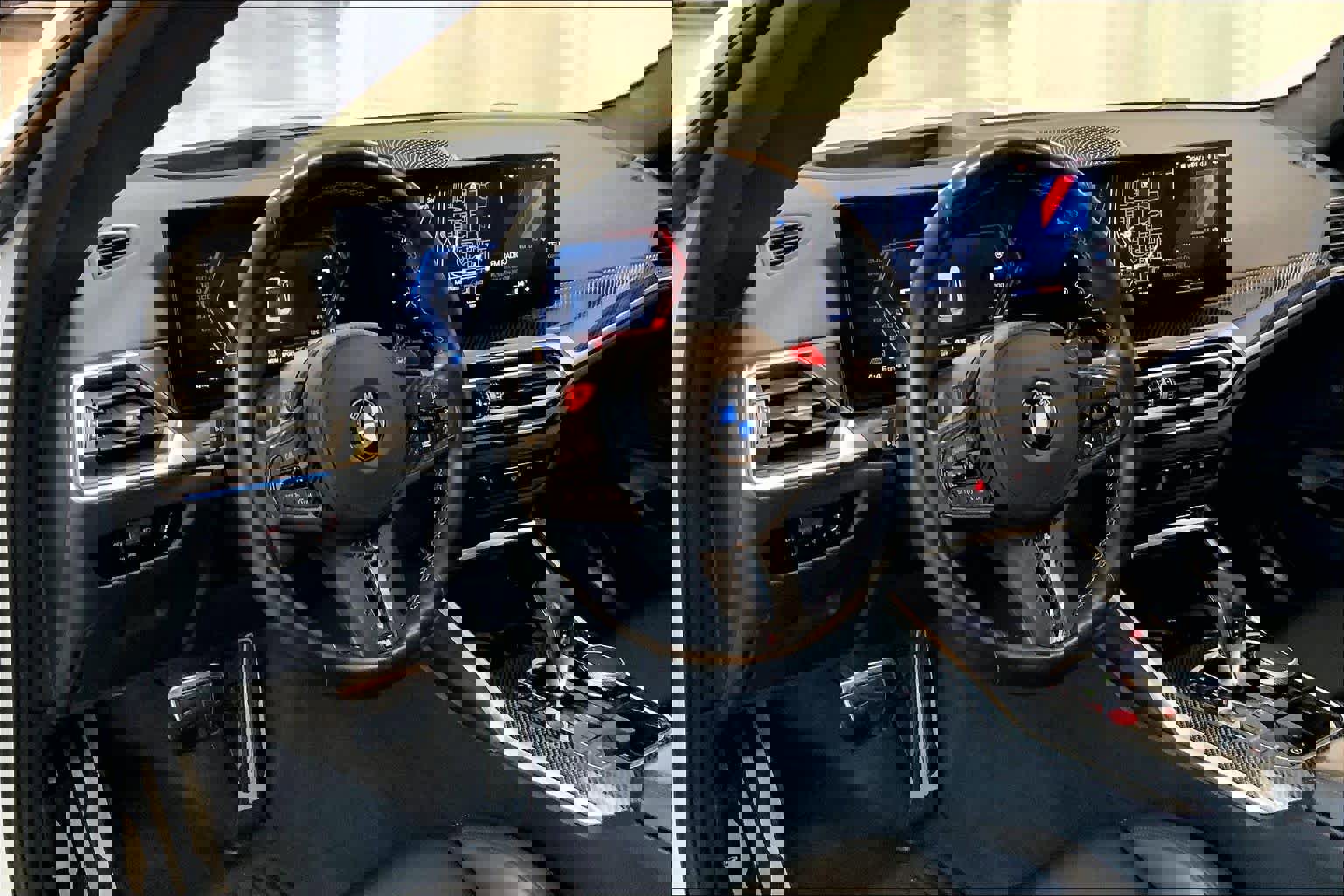 Used 2024 BMW M4 xDrive Competition w/ Executive Package image 34