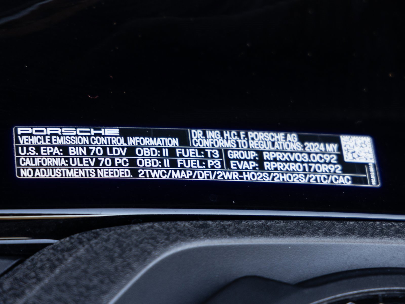 Used 2024 Porsche 911 Carrera GTS w/ Premium Package image 36