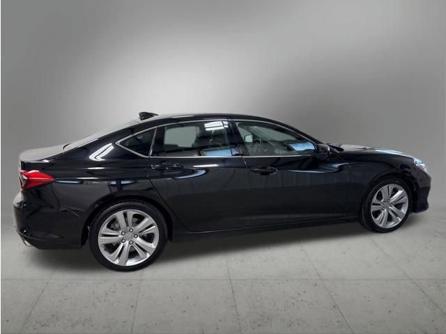 Used 2022 Acura TLX w/ Technology Package FWD image 6