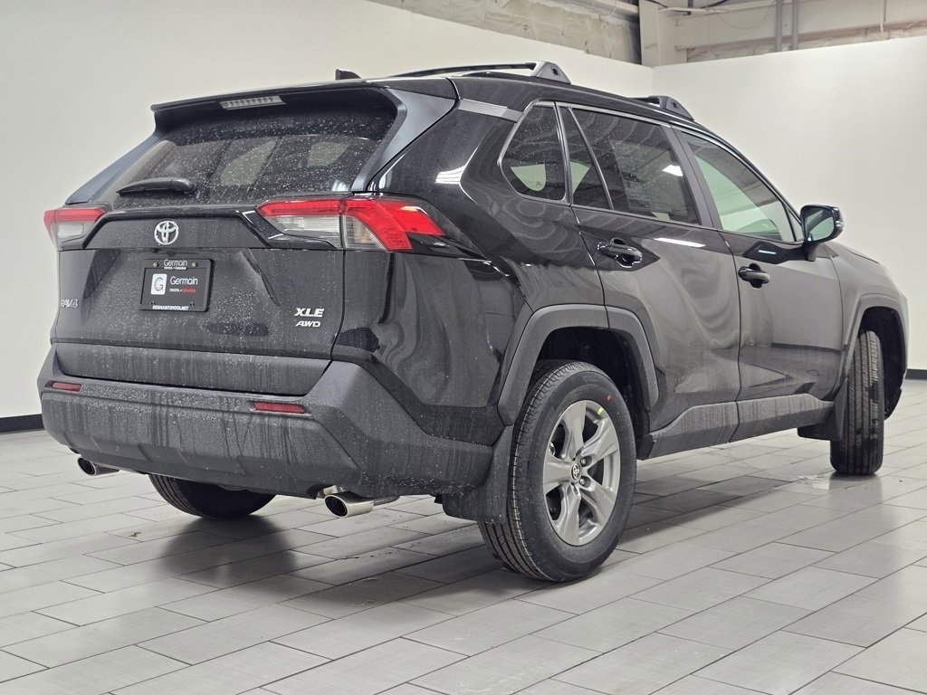 New 2025 Toyota RAV4 XLE image 16