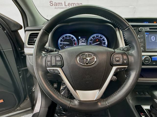 Used 2019 Toyota Highlander Limited image 11