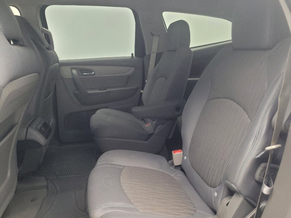 Used 2017 Chevrolet Traverse LT FWD image 18