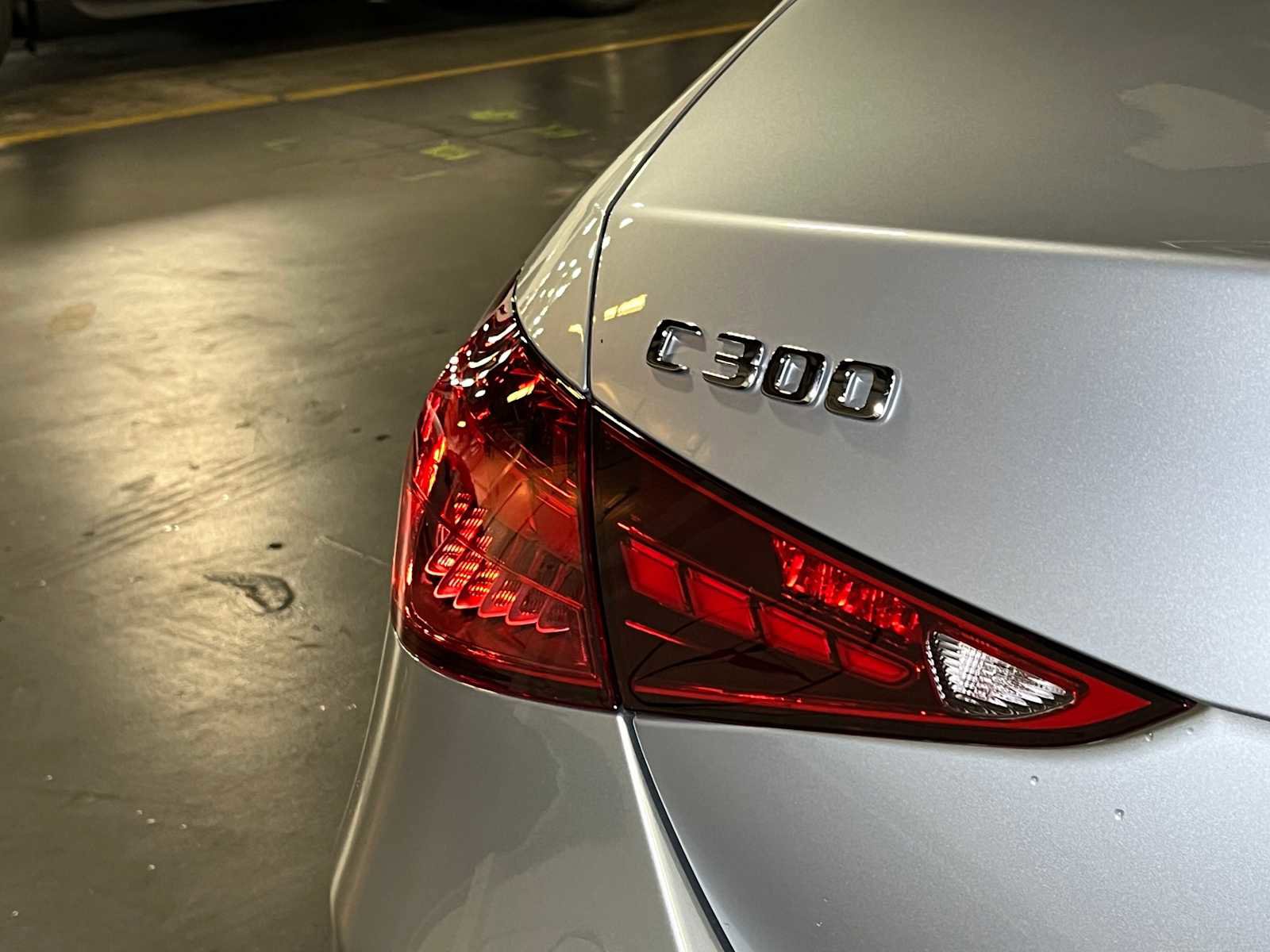 Used 2025 Mercedes-Benz C 300 4MATIC Sedan image 13