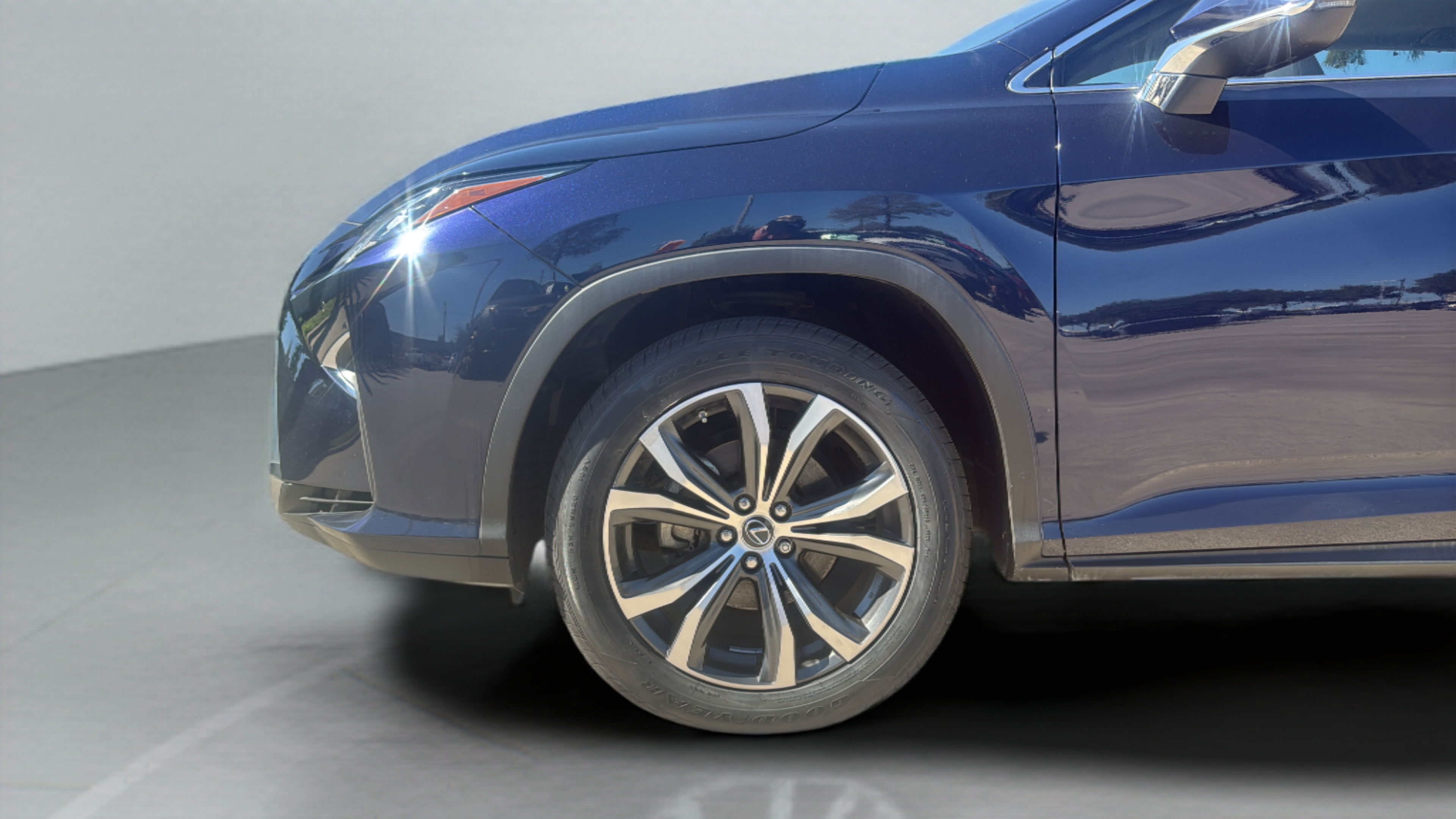 Used 2019 Lexus RX 450hL Premium w/ Premium Package AWD/4WD image 28