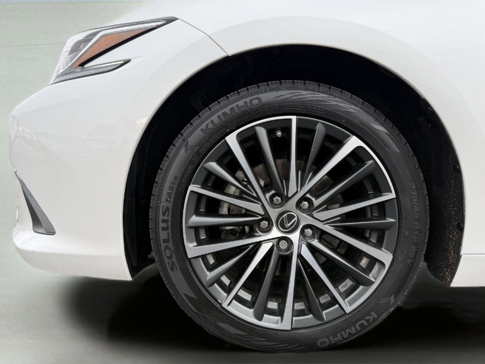 Used 2023 Lexus ES 350 ES 350 w/ Premium Package image 8