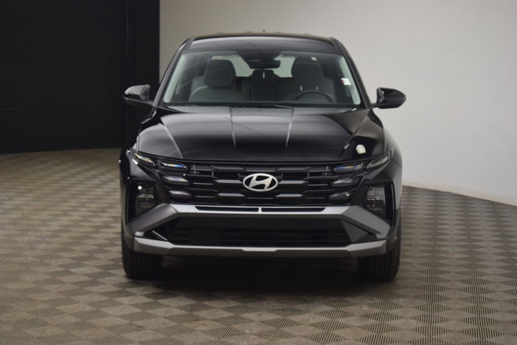 Used 2025 Hyundai Tucson SE image 19