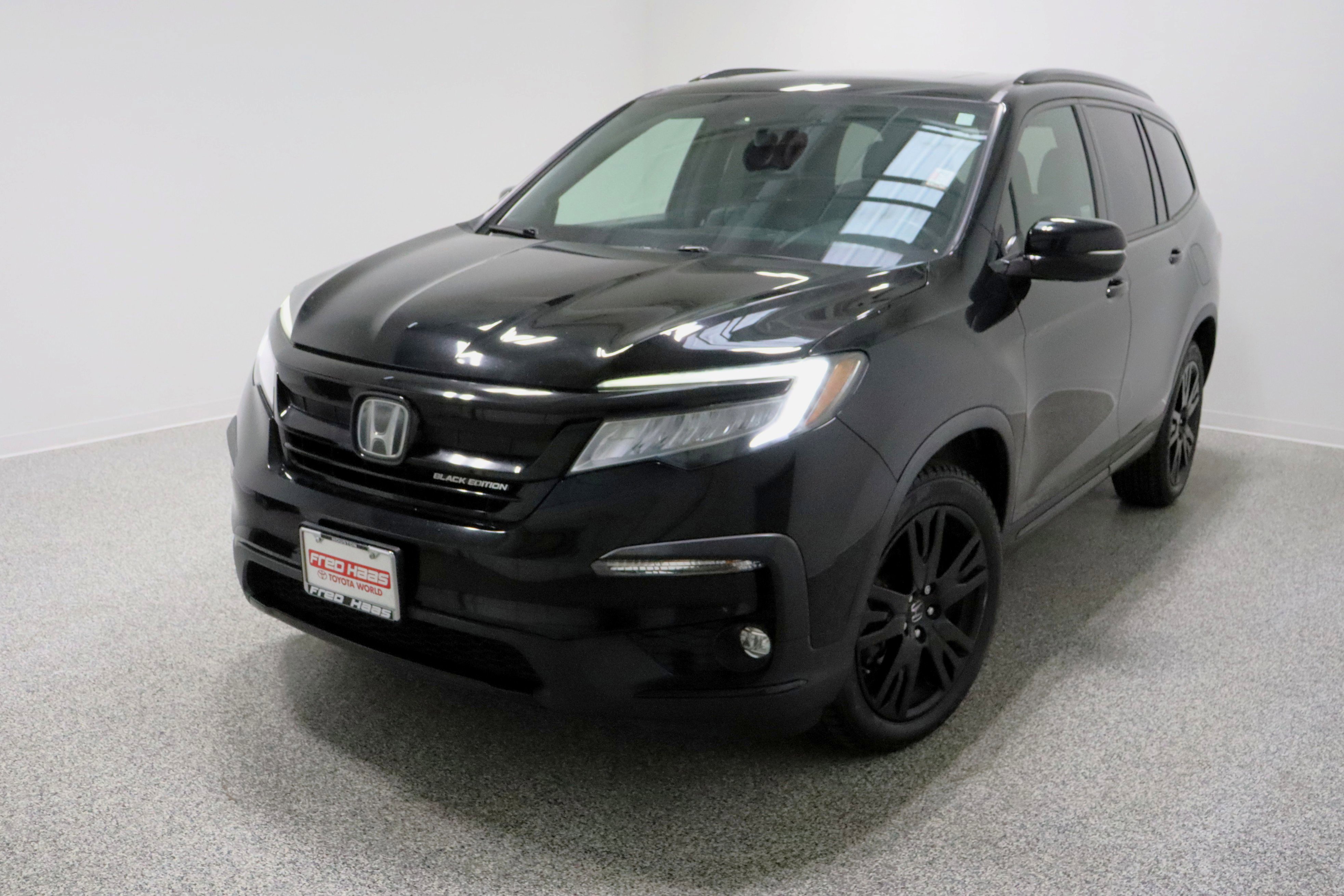 Used 2020 Honda Pilot Black Edition image 2