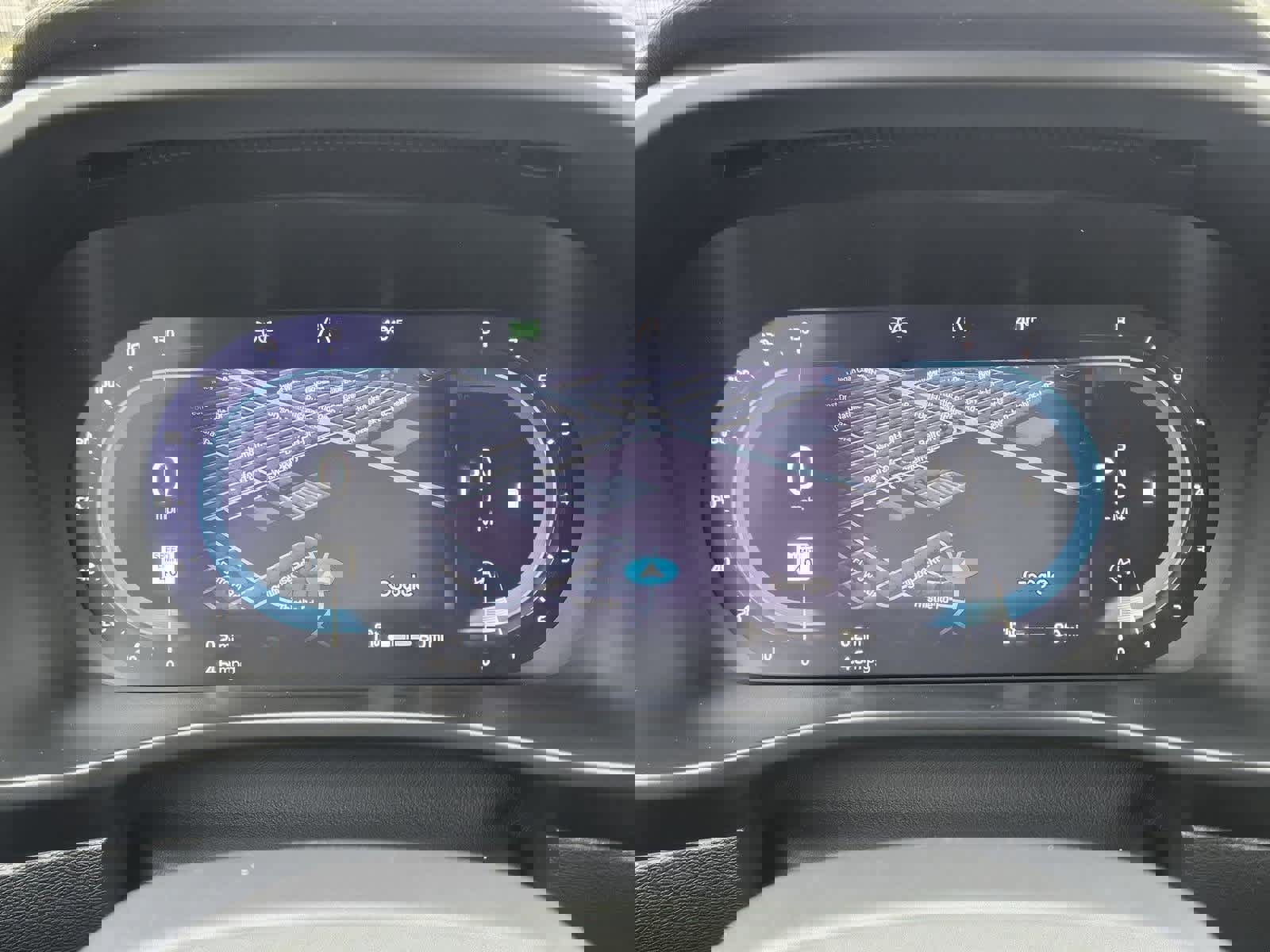 Used 2024 Volvo XC40 B5 Ultimate w/ Protection Package Premier image 35