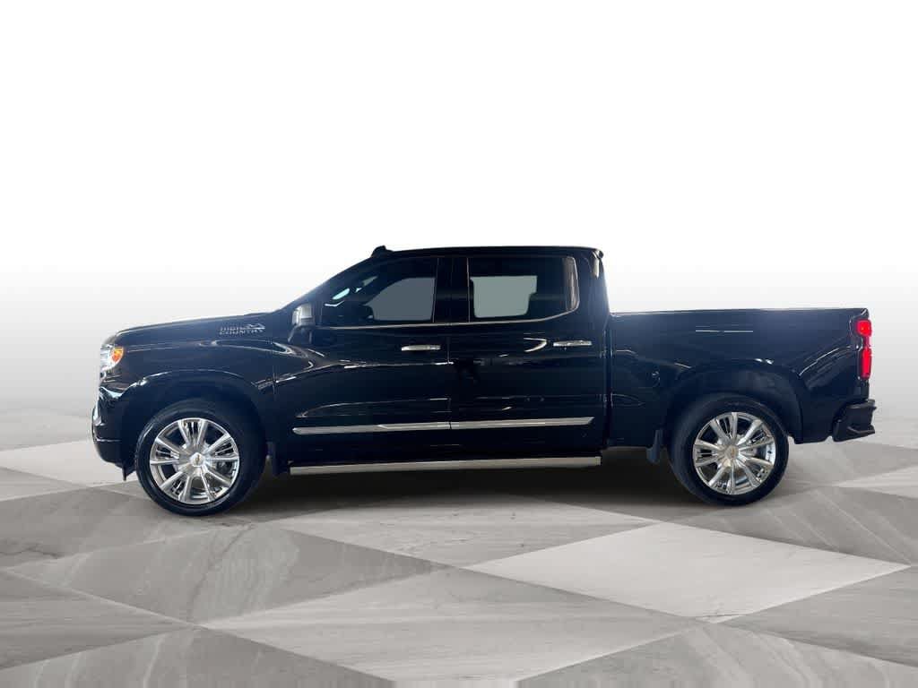 Used 2024 Chevrolet Silverado 1500 High Country w/ Technology Package RWD image 5