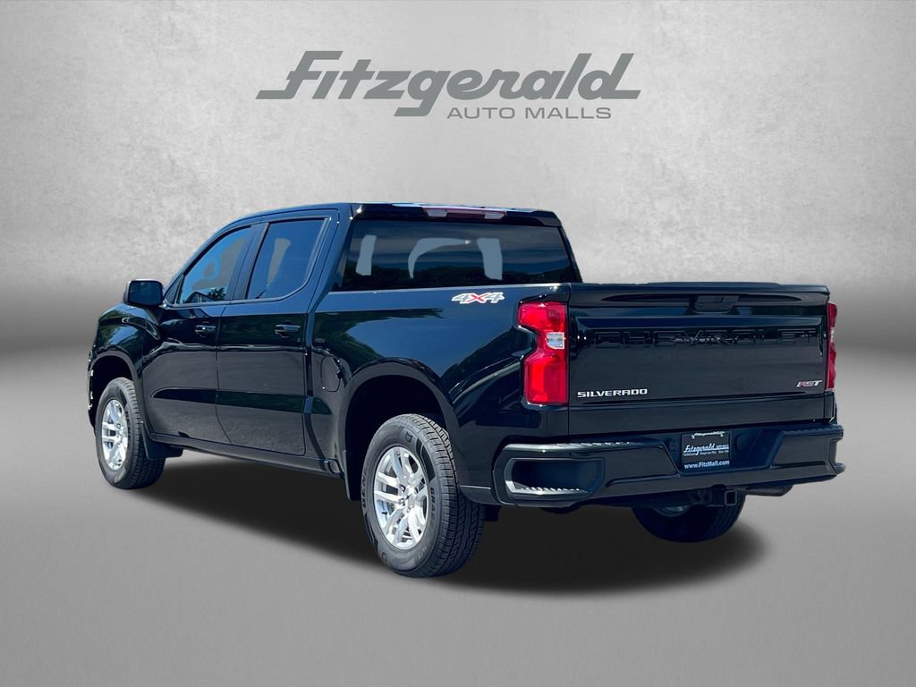 Used 2021 Chevrolet Silverado 1500 RST w/ Bed Protection Package AWD/4WD image 9