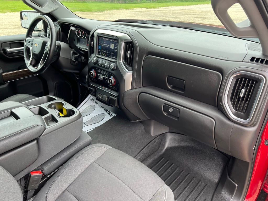 Used 2021 Chevrolet Silverado 1500 LT w/ Convenience Package II image 9