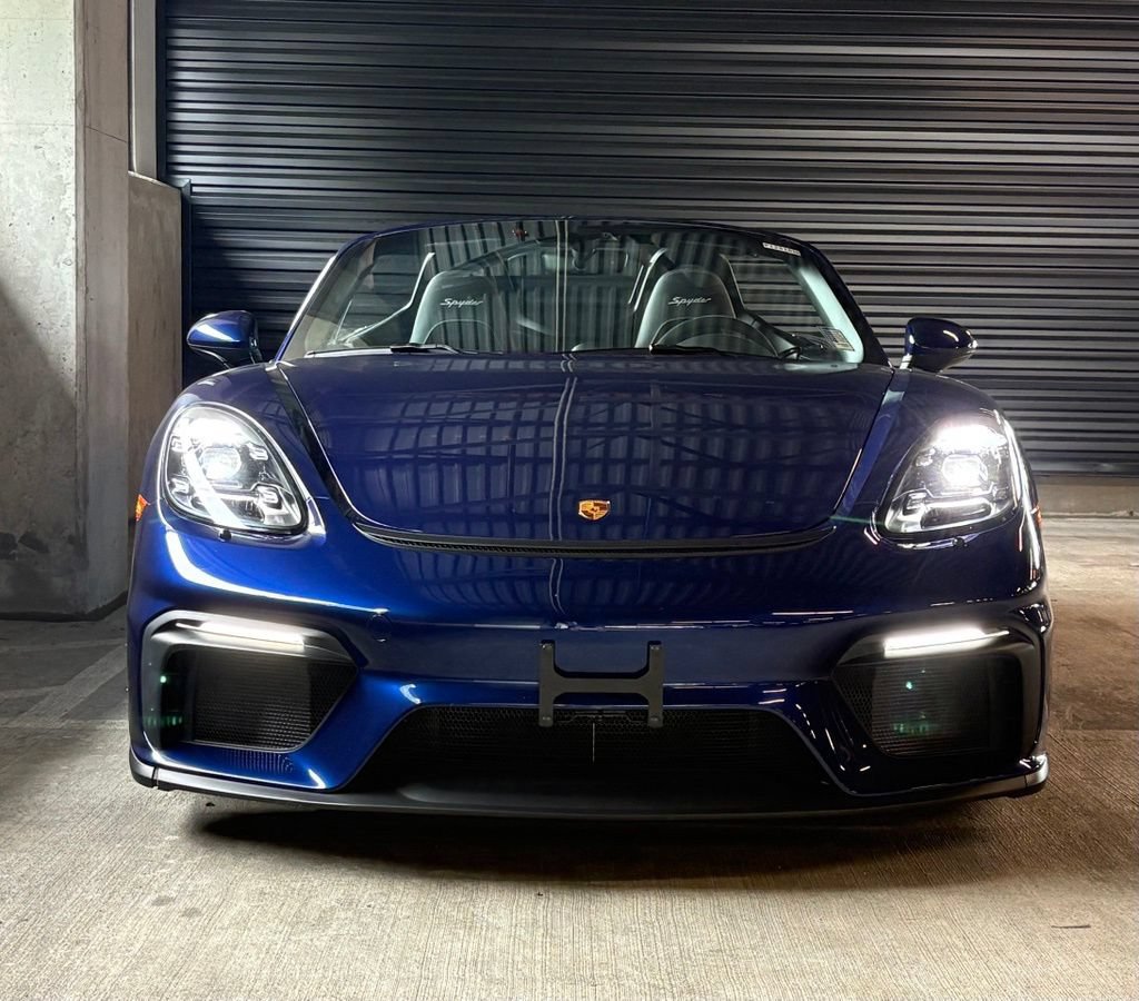 Used 2022 Porsche 718 Boxster Spyder RWD image 8