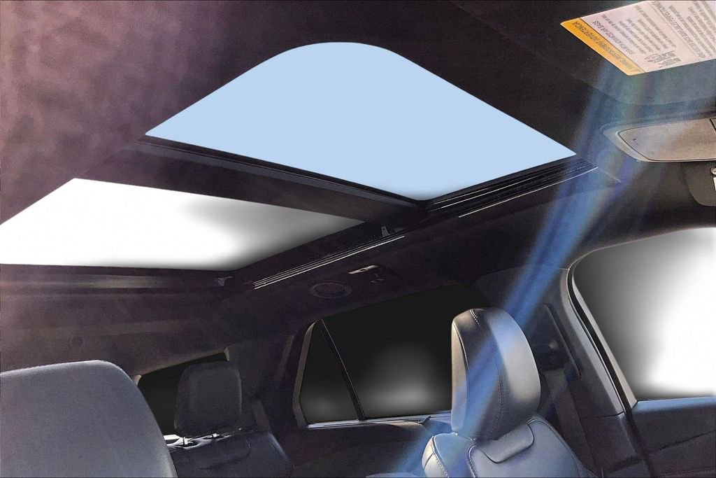 Used 2025 Ford Explorer ST-Line w/ Premium Package image 30