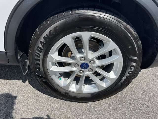 Used 2020 Ford Escape SE FWD image 14