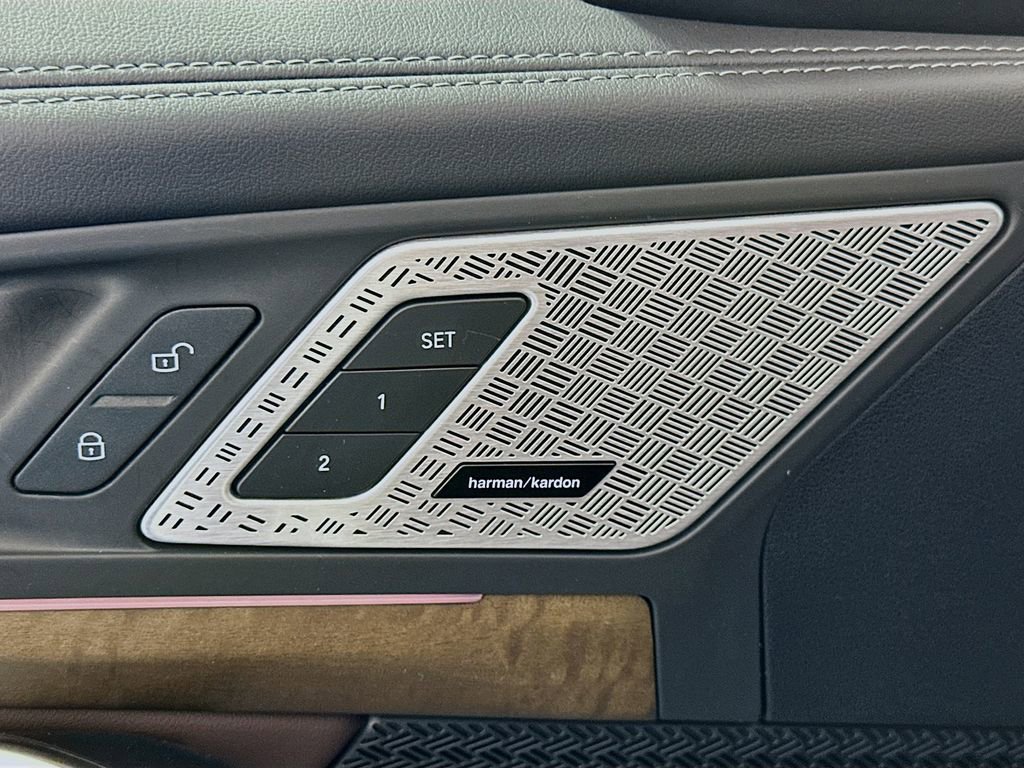 Used 2025 BMW X1 xDrive28i w/ Premium Package image 18