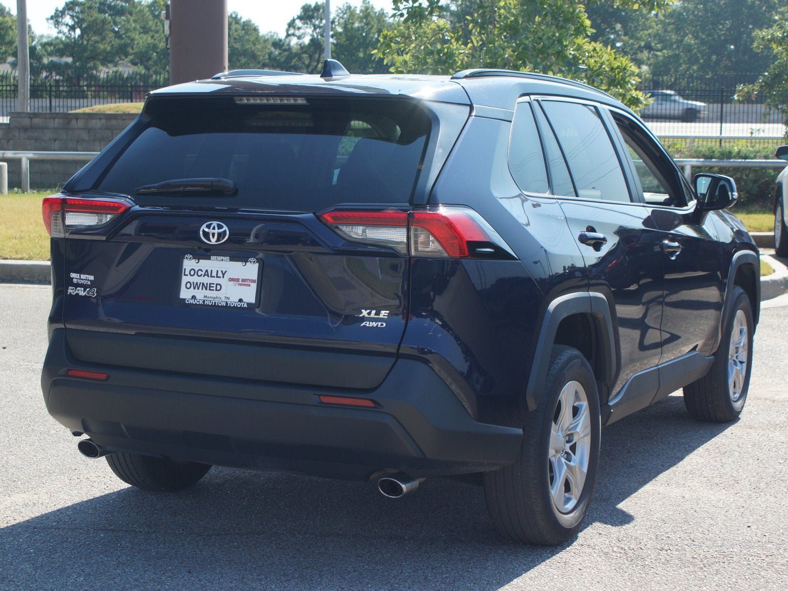 Used 2025 Toyota RAV4 XLE AWD/4WD image 18