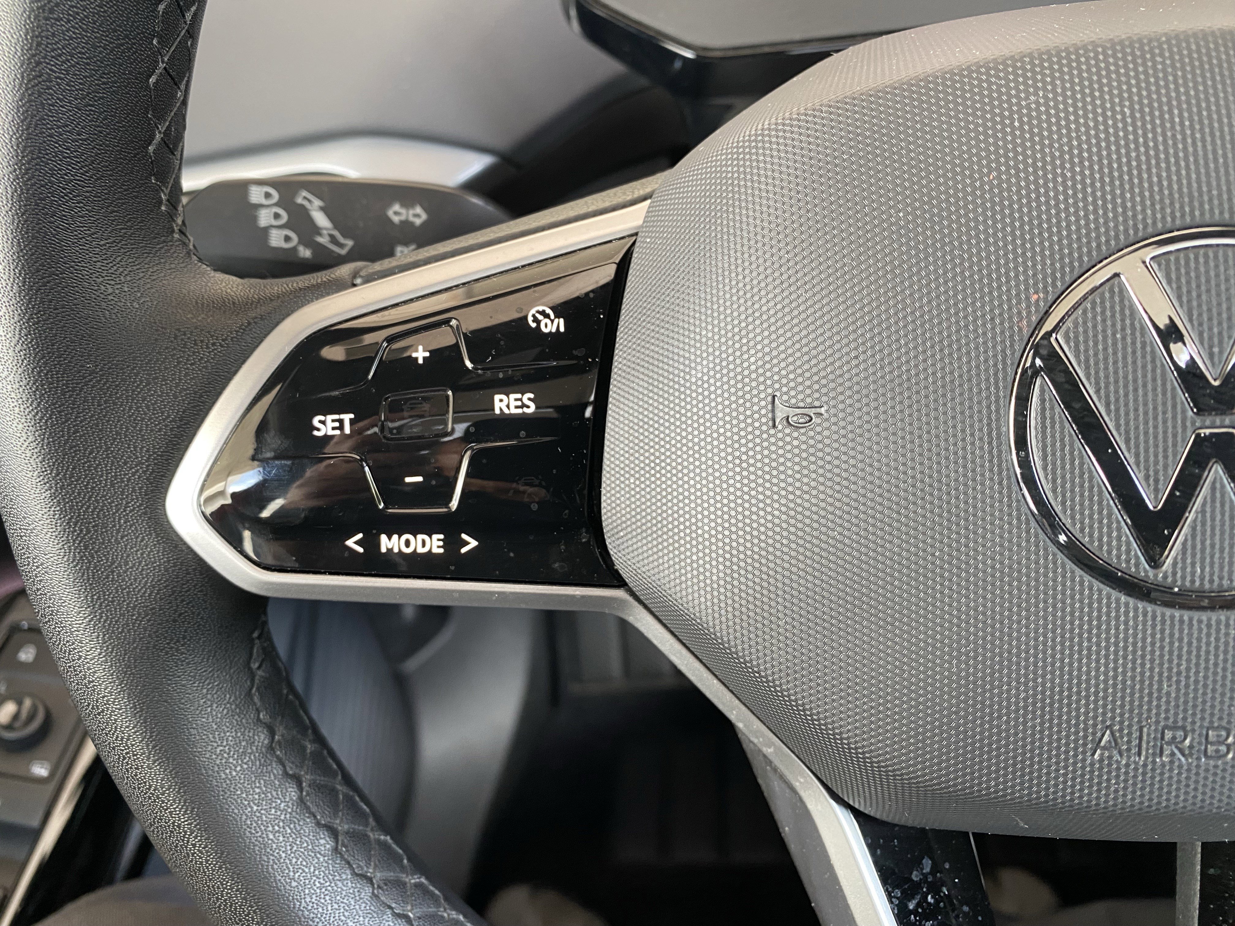 Used 2023 Volkswagen ID.4 Pro S RWD image 6