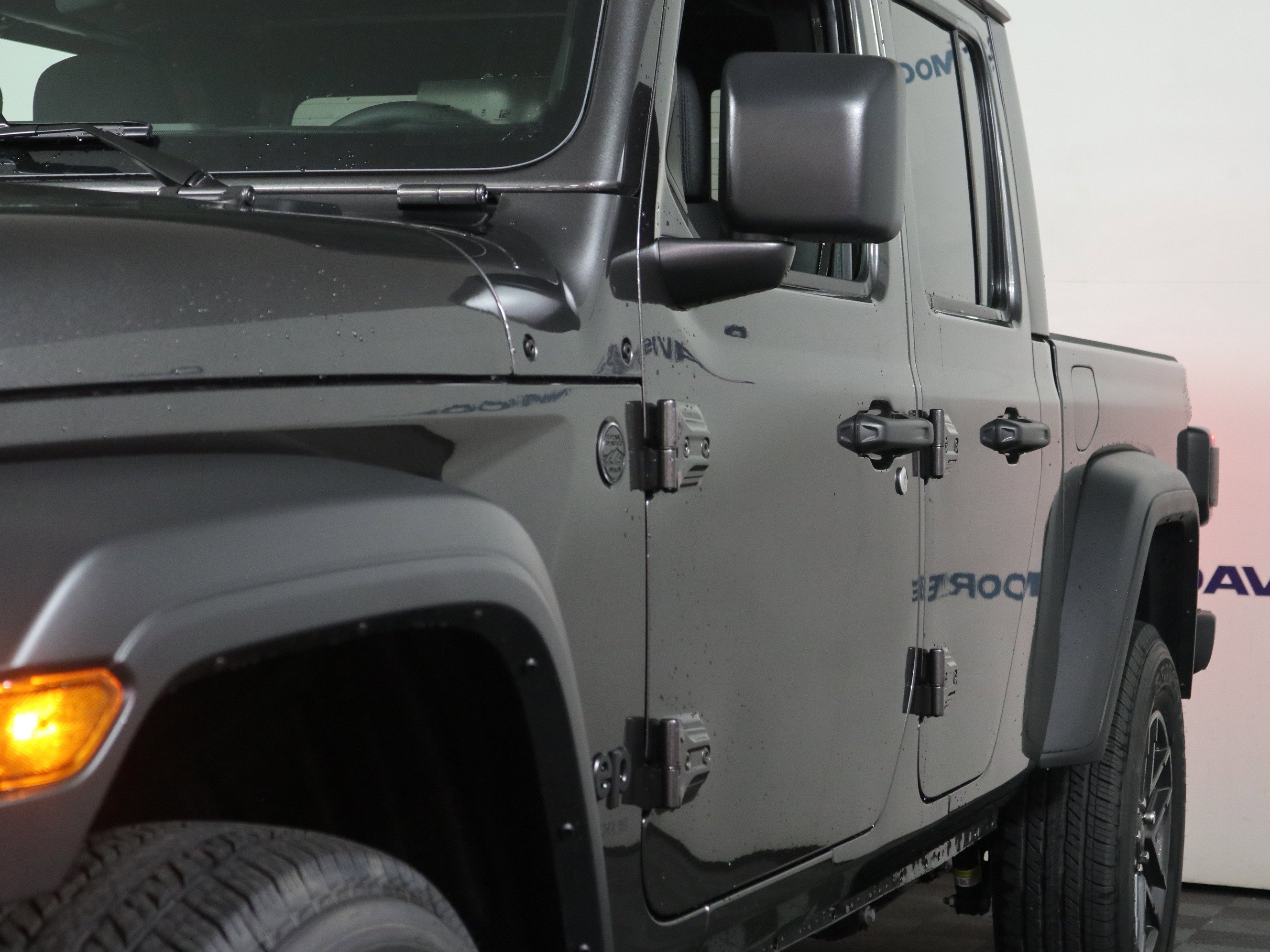 New 2026 Jeep Gladiator Sport AWD/4WD image 11