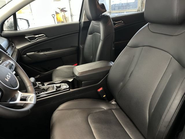 Used 2023 Kia Sportage EX FWD image 15