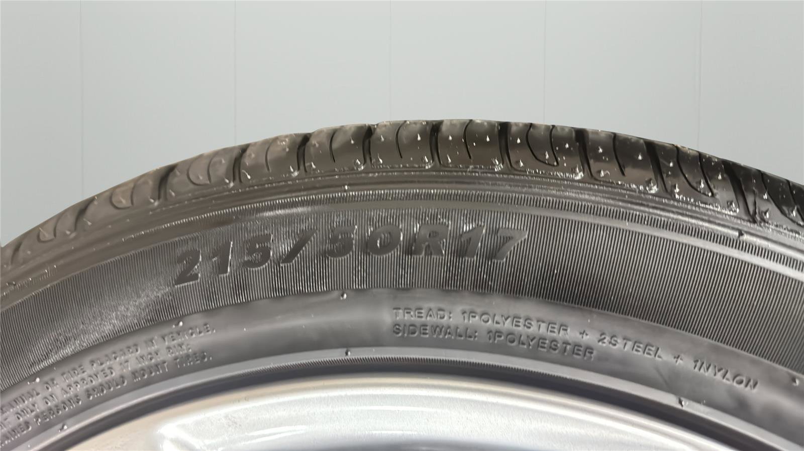 Used 2017 Volvo V60 T5 Premier w/ Convenience Package FWD image 26