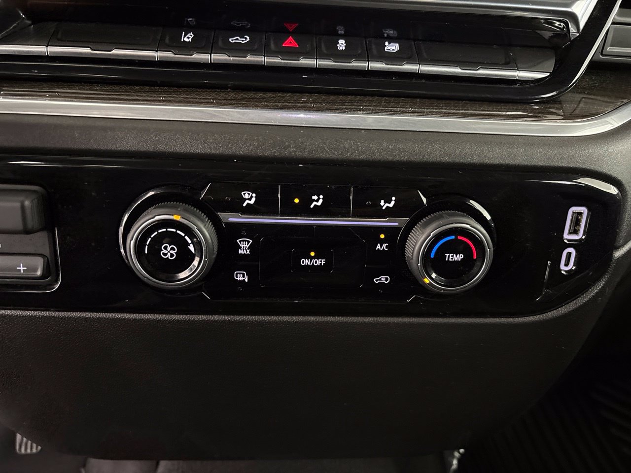 Used 2026 Chevrolet Silverado 2500 LT AWD/4WD image 19