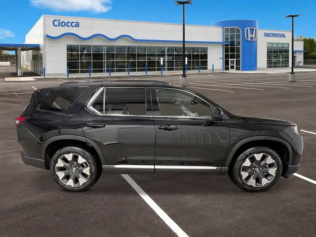 New 2026 Honda Pilot Touring image 8