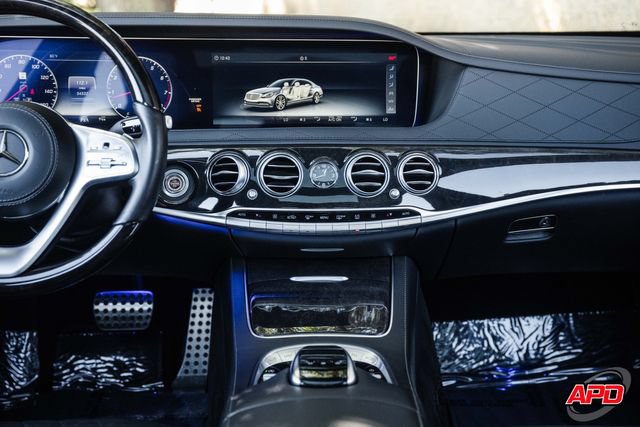 Used 2018 Mercedes-Benz S 560 Sedan image 17