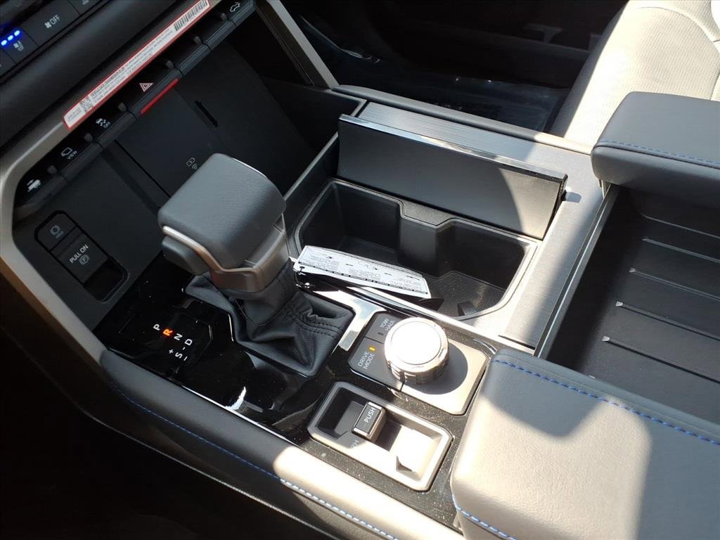 New 2026 Toyota Tundra Platinum image 15