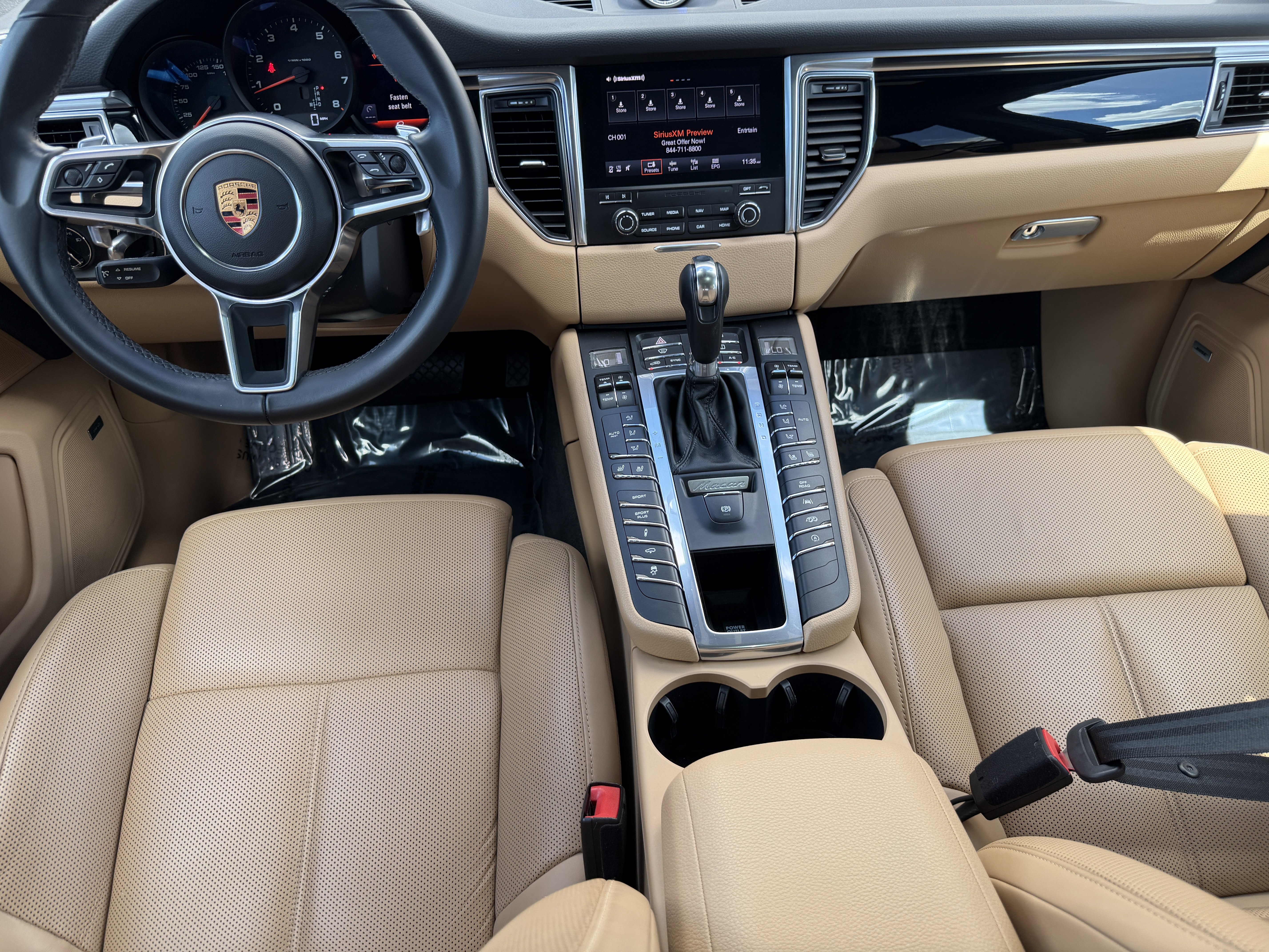 Certified 2018 Porsche Macan Sport Edition image 20