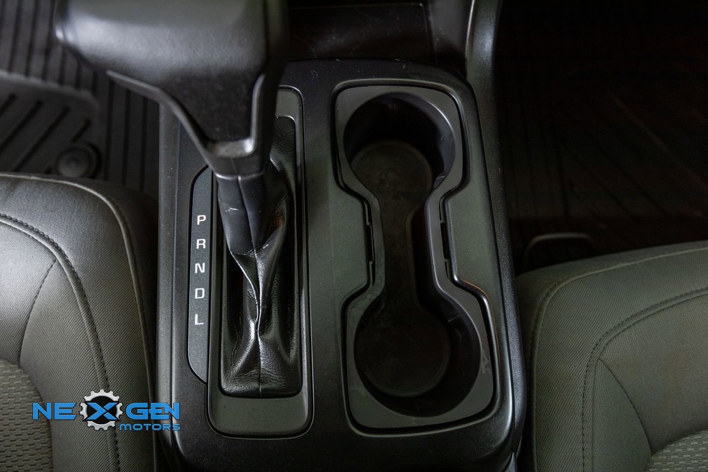 Used 2020 Chevrolet Colorado W/T w/ WT Convenience Package RWD image 23