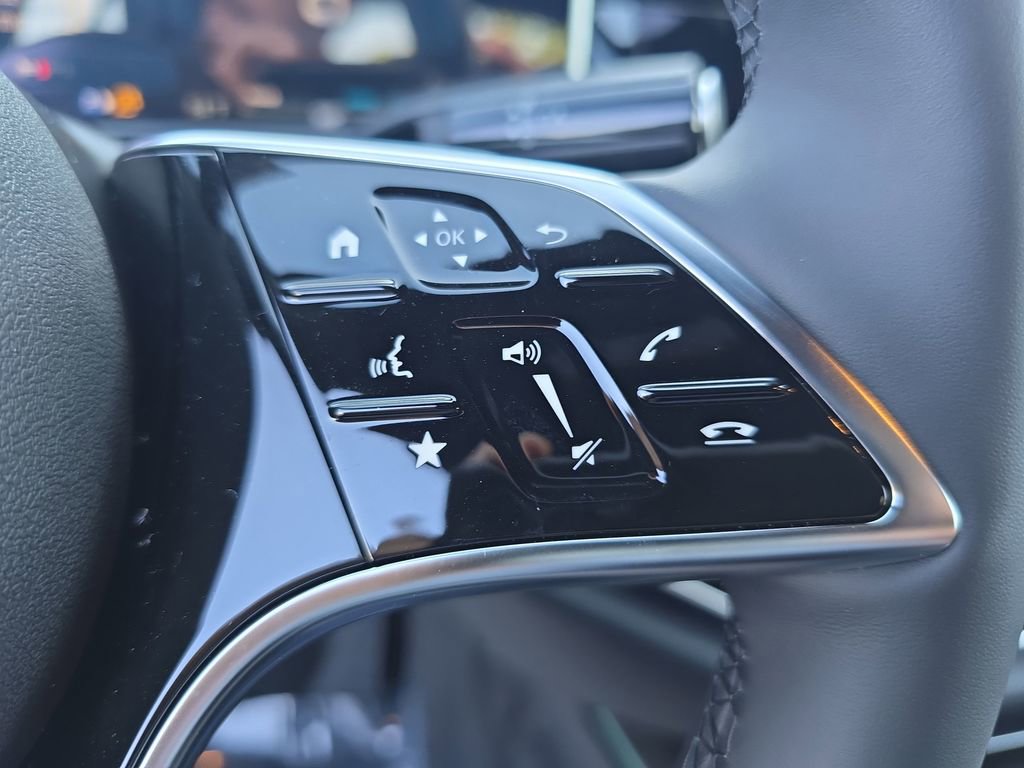 New 2026 Mercedes-Benz E 350 4MATIC Sedan image 19