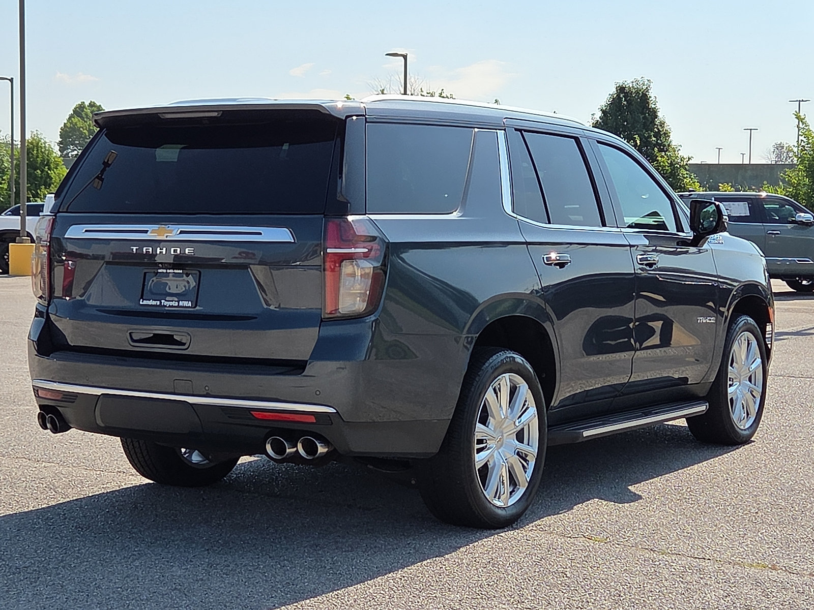 Used 2021 Chevrolet Tahoe High Country AWD/4WD image 5