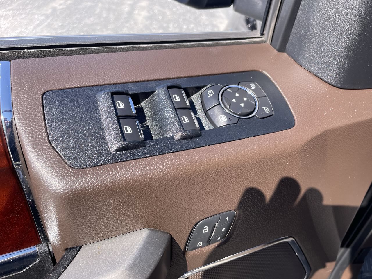 Used 2020 Ford F150 King Ranch w/ Equipment Group 601A Luxury AWD/4WD image 11