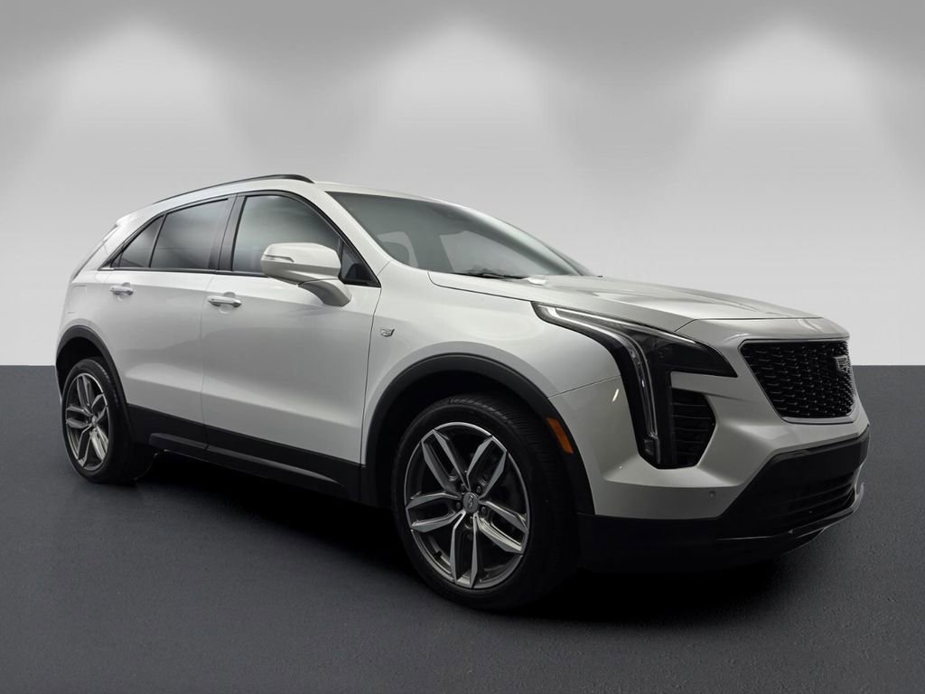 Used 2023 Cadillac XT4 Sport FWD image 1