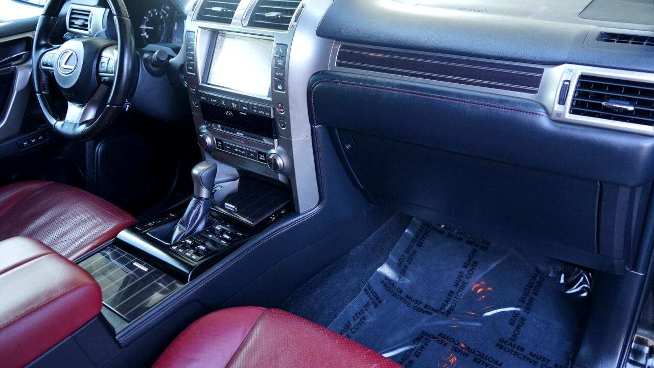 Used 2021 Lexus GX 460 Luxury w/ Sport Design Package image 11
