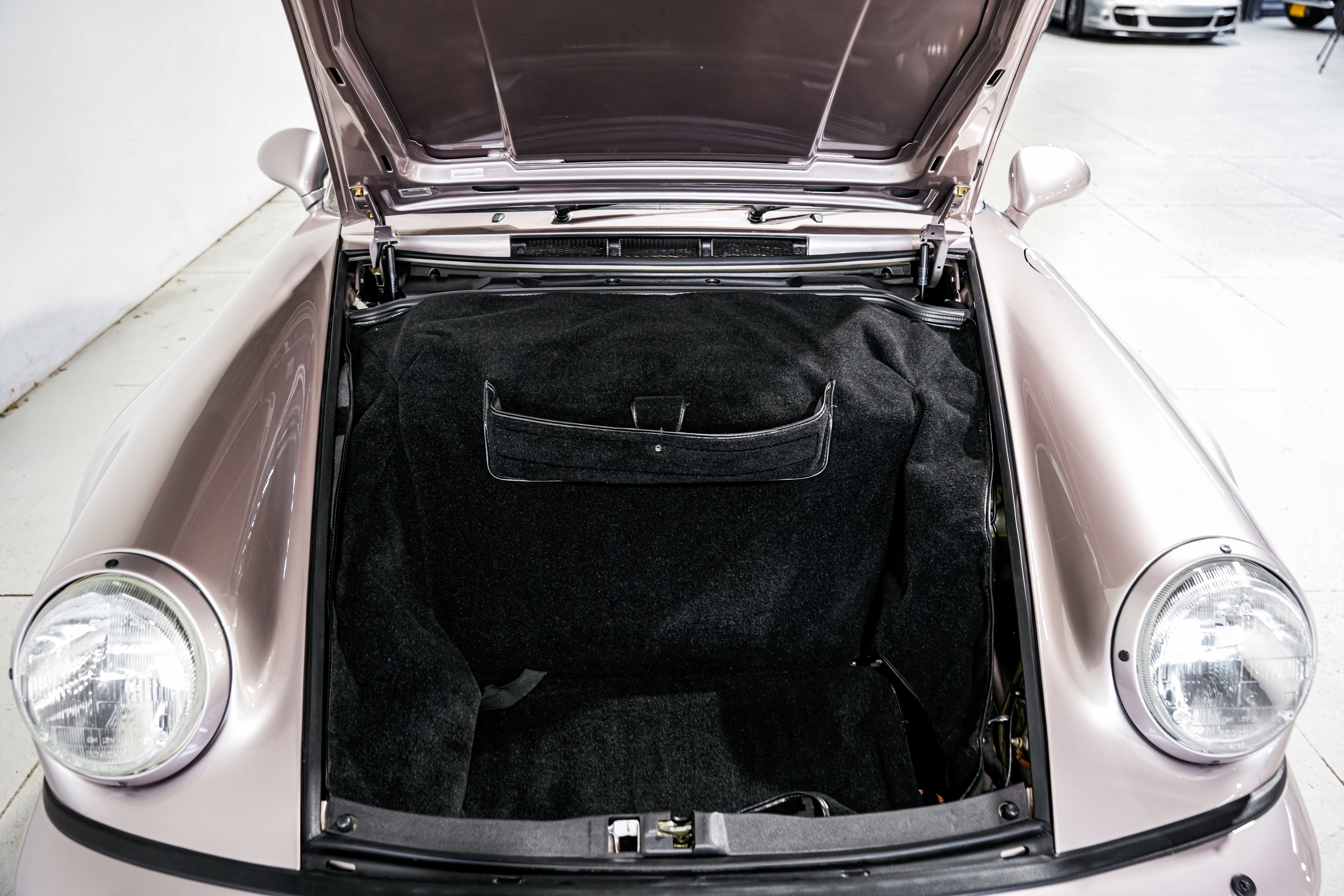 Used 1994 Porsche 911 Turbo RWD image 45